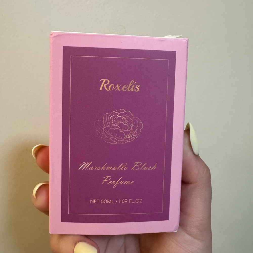 Perfume - Pink - Picture 3 of 6